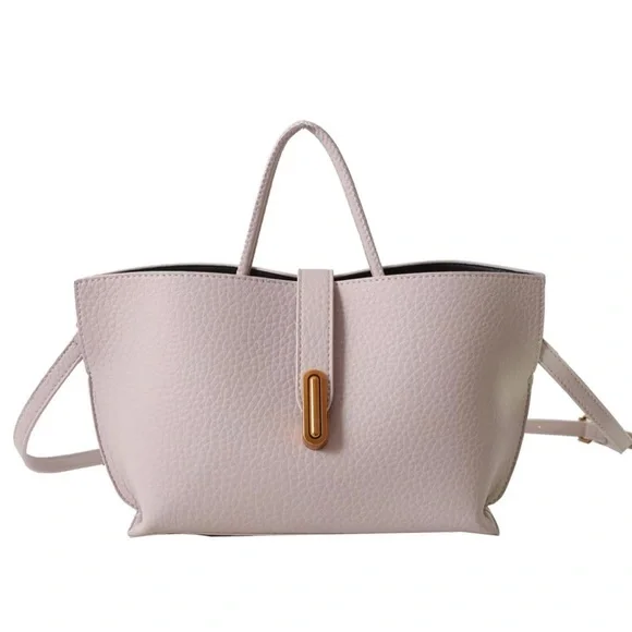 Elegant Baby Pink Handbag - Picture 7 of 9
